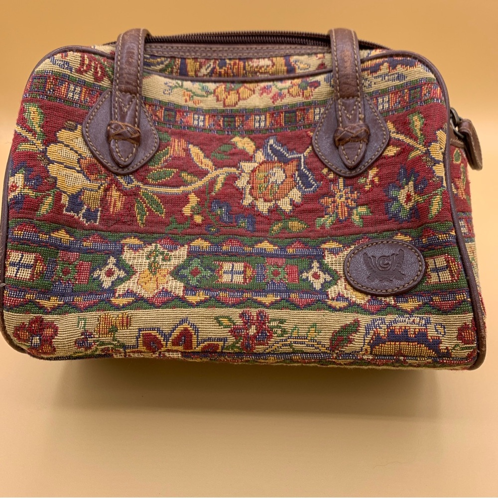 VTG Liz Claiborne Boho Floral Tapestry Handbag Leather Trim 8.5” Wide, 7.5 High